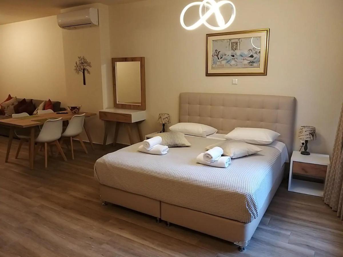 Amazing Apartments @ Monastiraki Subway Station 아테네 외부 사진