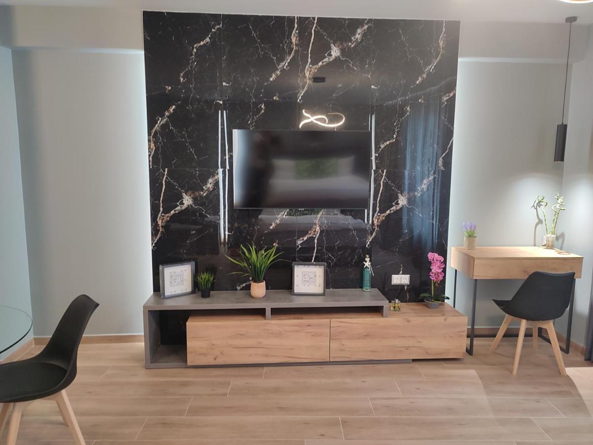 Amazing Apartments @ Monastiraki Subway Station 아테네 외부 사진