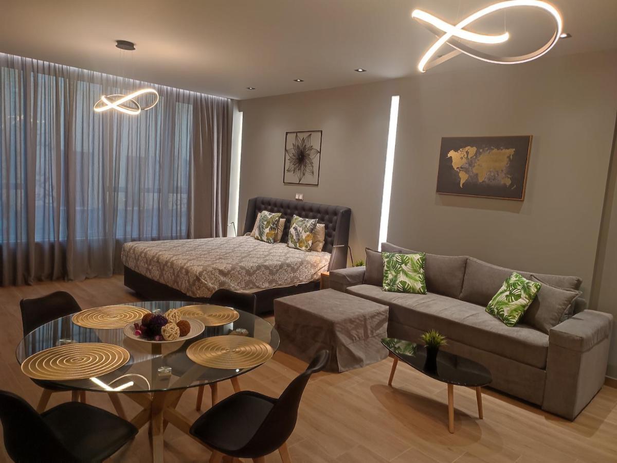 Amazing Apartments @ Monastiraki Subway Station 아테네 외부 사진