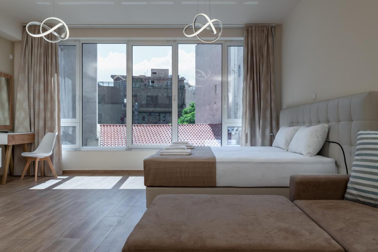 Amazing Apartments @ Monastiraki Subway Station 아테네 외부 사진